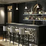 Chateau Frontenac Hotel 4*