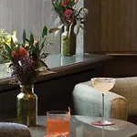 Hotel Chateau Frontenac Paris
