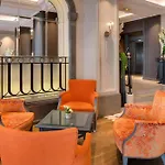 Hotel Chateau Frontenac Paris
