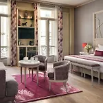 Chateau Frontenac Hotel 4*