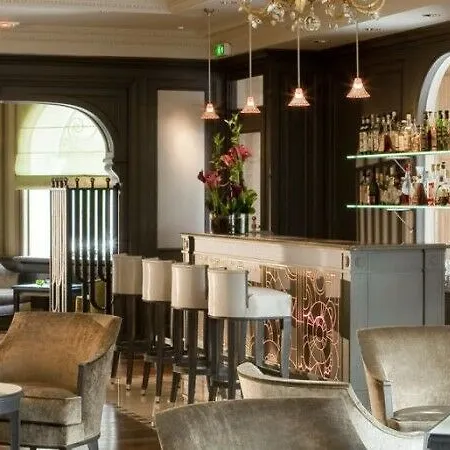 Chateau Frontenac Hotel Paris