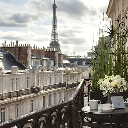 Chateau Frontenac Paříž