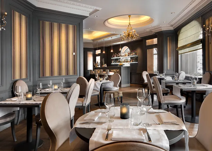 Chateau Frontenac Paris