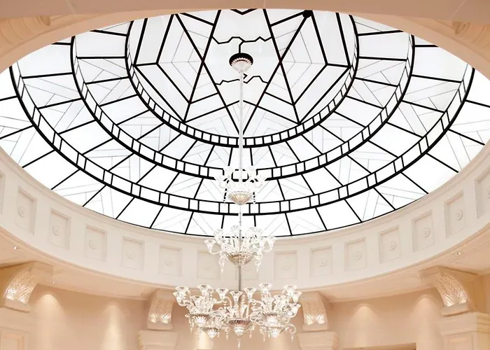 Chateau Frontenac Paris