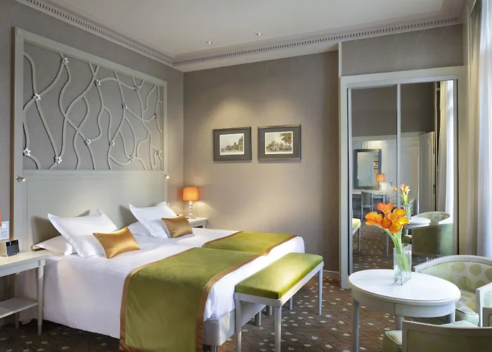 Chateau Frontenac Otel Paris