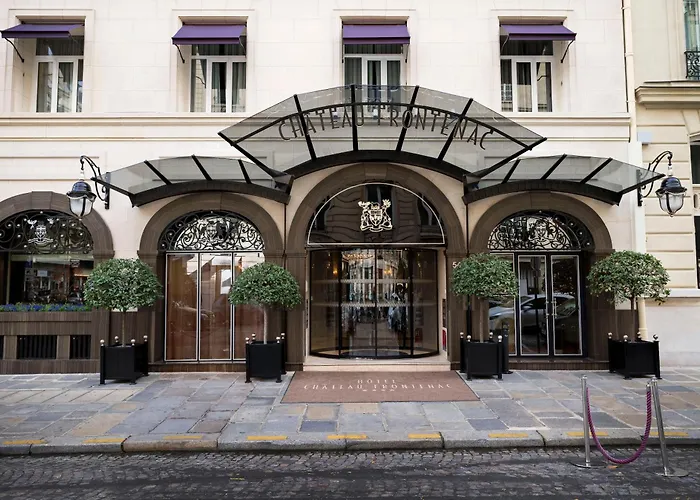 Chateau Frontenac 4* Paris