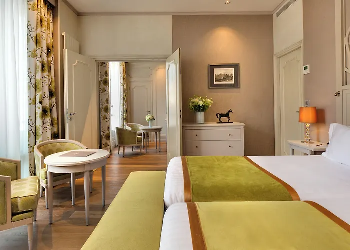 Chateau Frontenac Otel 4*