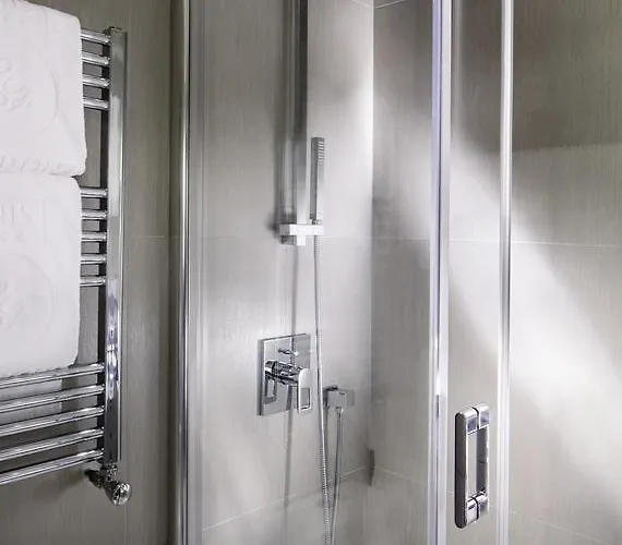 Otel Chateau Frontenac Paris